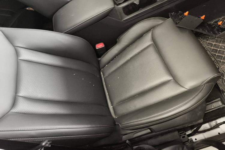 Used Wuling Asta 2021 1.5T Manual Starlight Edition Right Front Seat