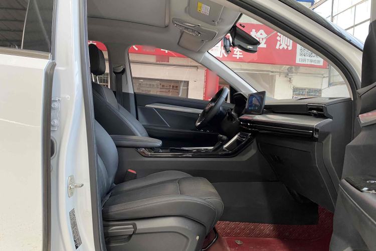 Used Wuling Asta 2021 1.5T CVT Star曜 Edition Right Front Seat