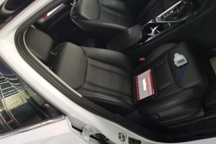 Used Wuling Asta 2021 1.5T CVT Starlight Edition Right Front Seat