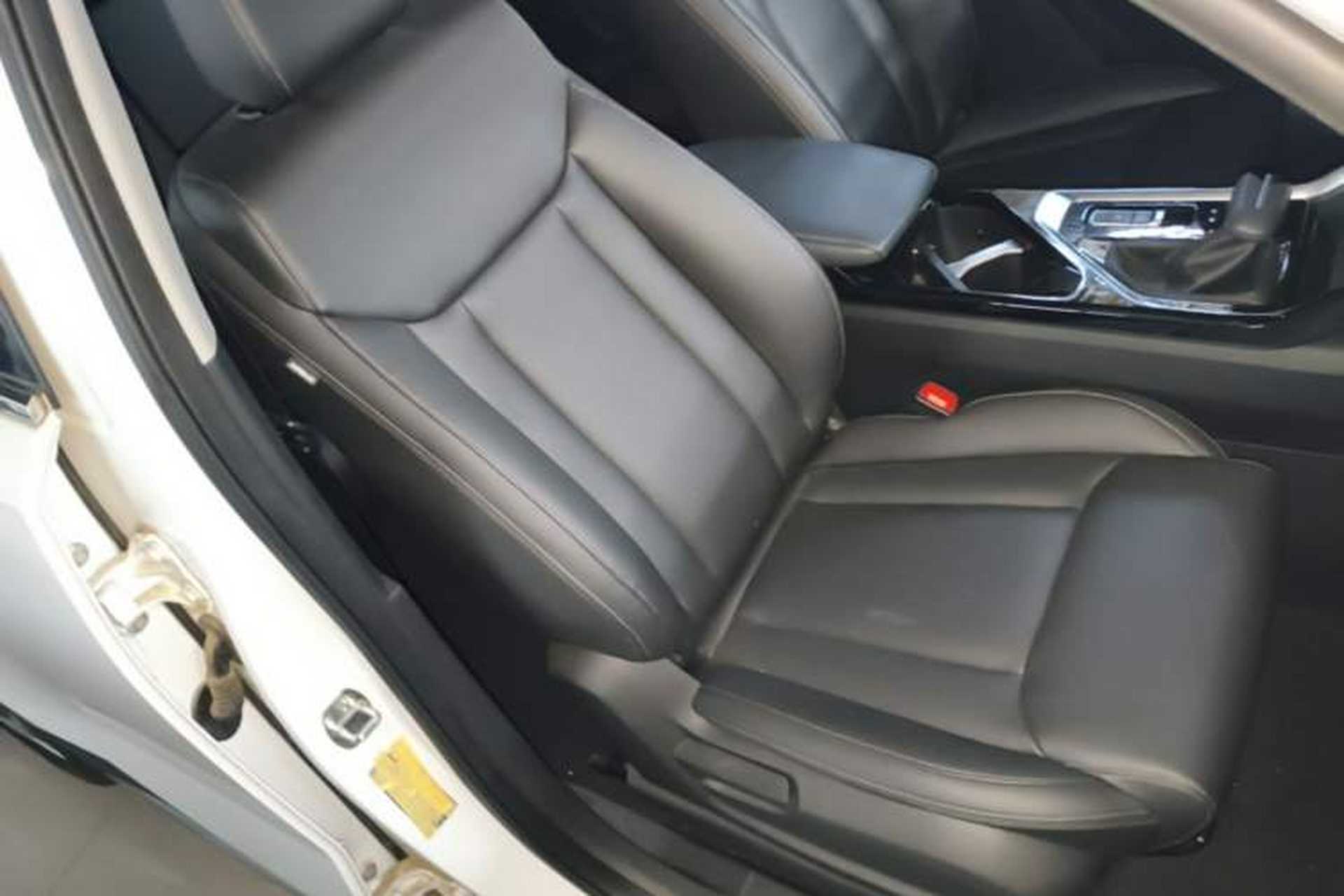 Used Wuling Asta 2021 1.5T CVT Starlight Edition Right Front Seat