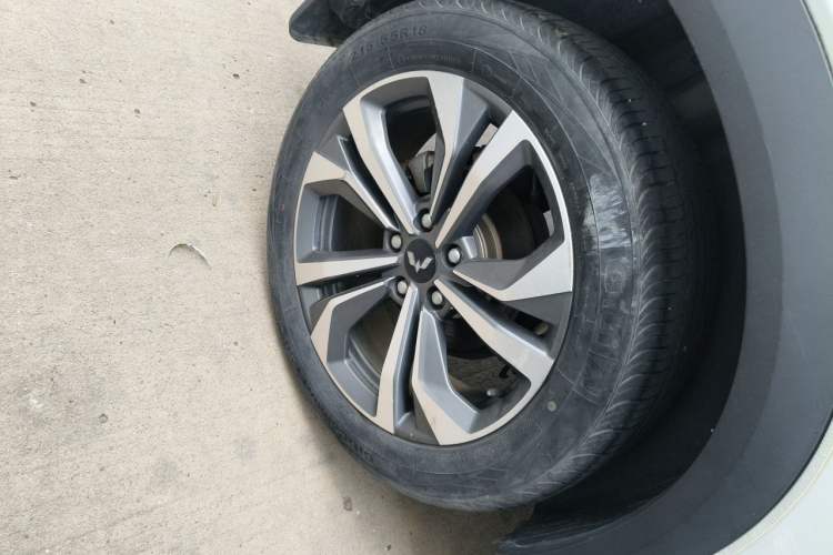 Used Wuling Asta 2021 1.5T CVT Star曜 Edition Right Front Wheel Hub