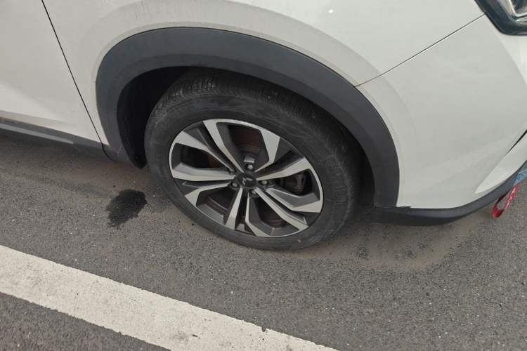 Used Wuling Asta 2021 1.5T CVT Star曜 Edition Right Front Wheel Hub