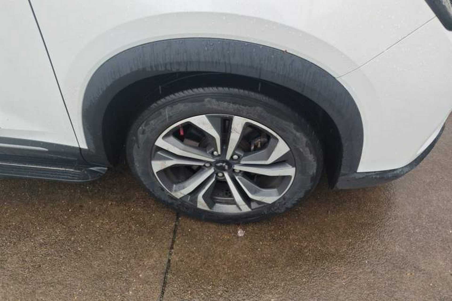 Used Wuling Asta 2021 1.5T CVT Starlight Edition Right Front Wheel Hub