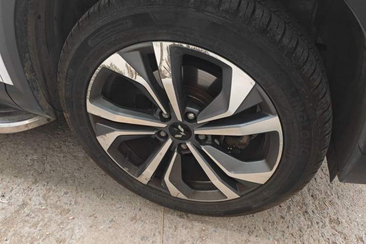 Used Wuling Asta 2021 1.5T CVT Star曜 Edition Right Front Wheel Hub