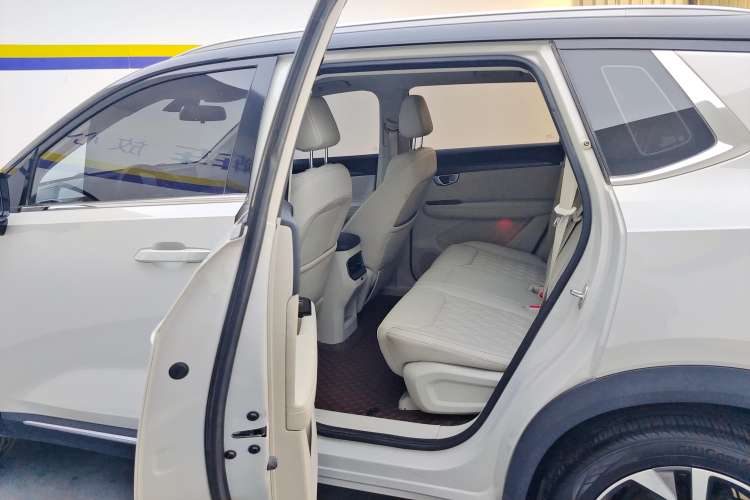Used Wuling Asta 2021 1.5T CVT Star曜 Edition Right Rear Seat
