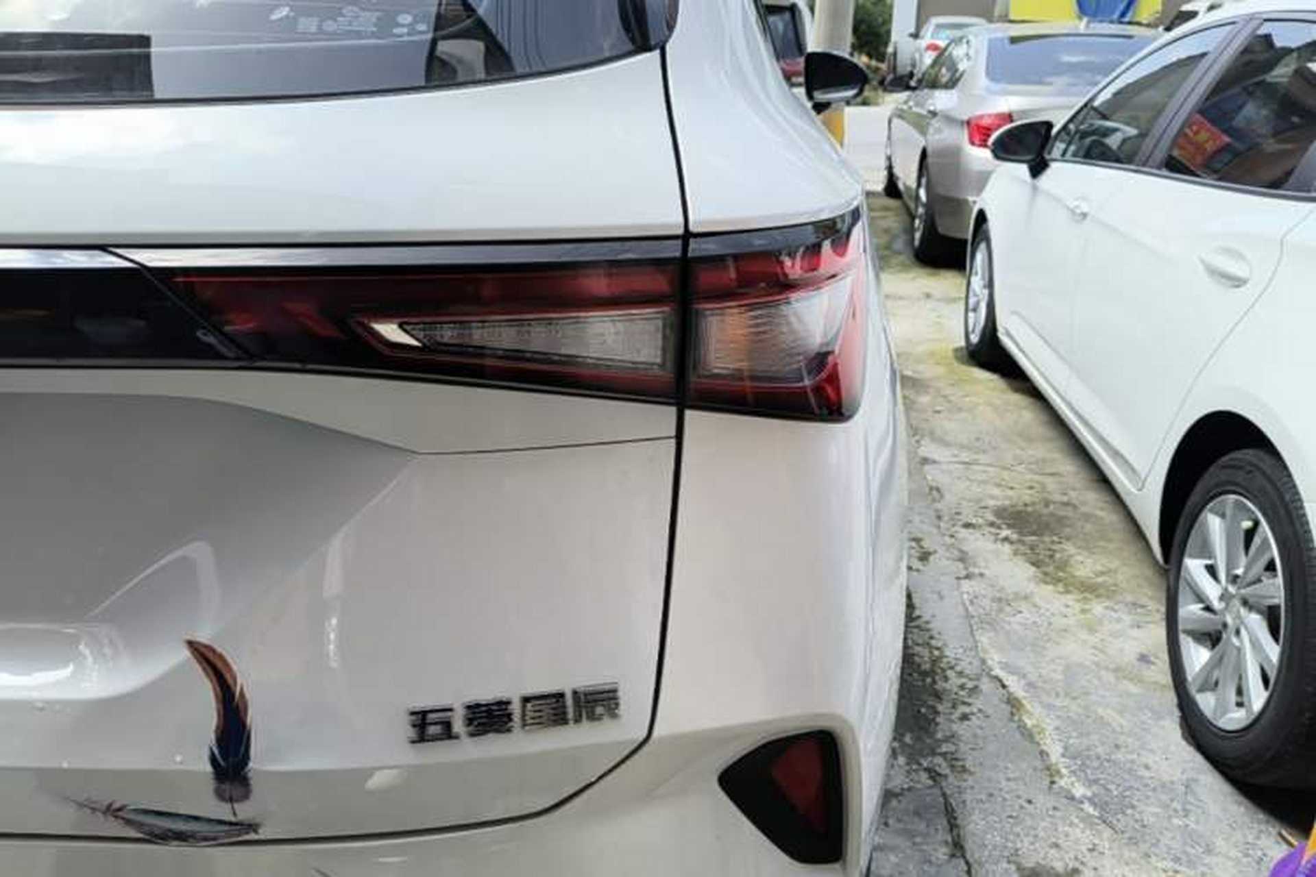Used Wuling Asta 2021 1.5T CVT Star曜 Edition Right Rear Taillight