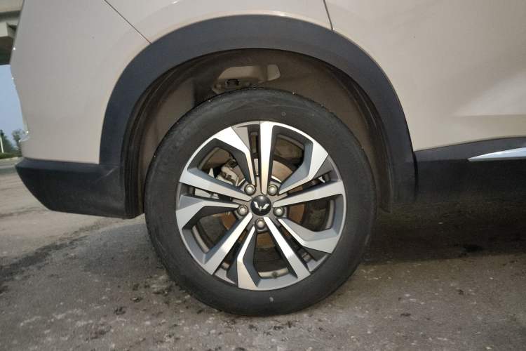 Used Wuling Asta 2021 1.5T CVT Star曜 Edition Right Rear Wheel Hub