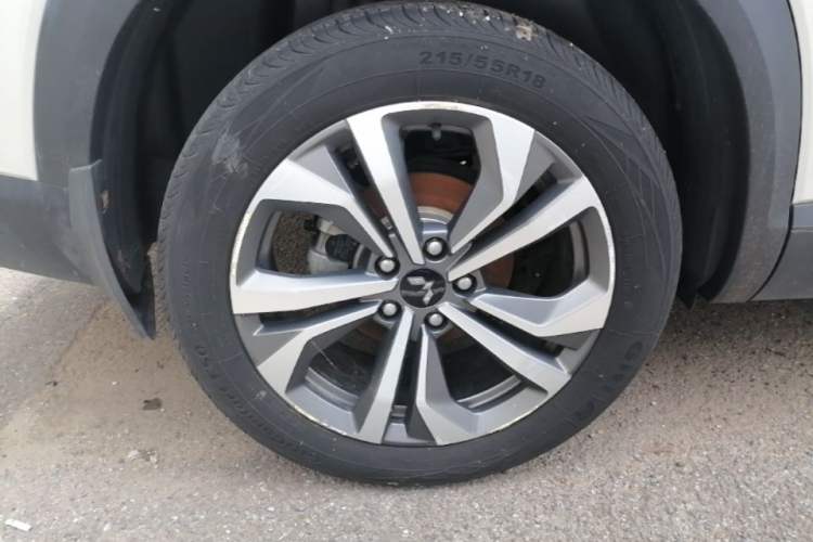 Used Wuling Asta 2021 1.5T CVT Star曜 Edition Right Rear Wheel Hub