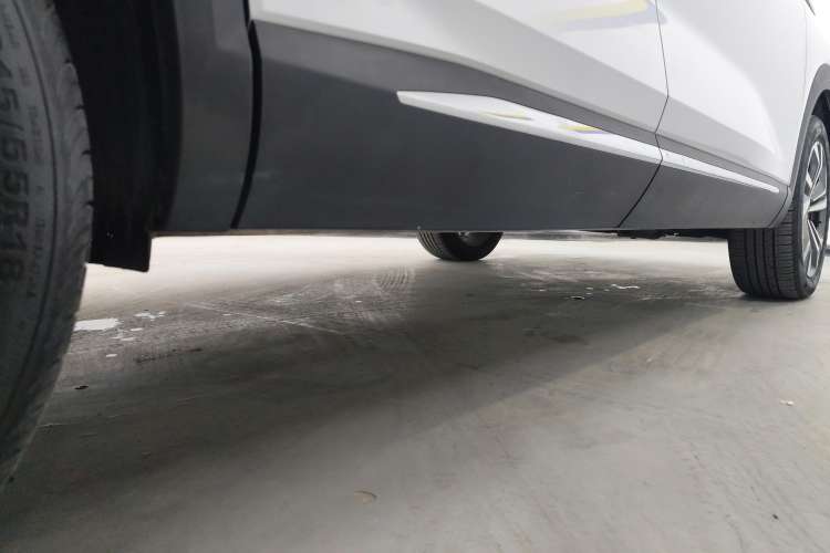 Used Wuling Asta 2021 1.5T CVT Starlight Edition Right Side Sill