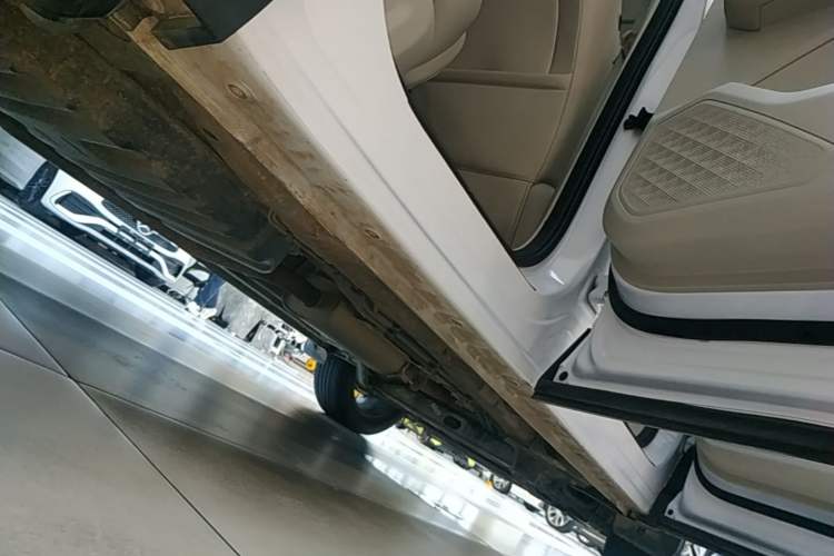 Used Wuling Asta 2021 1.5T CVT Star曜 Edition Right Side Sill