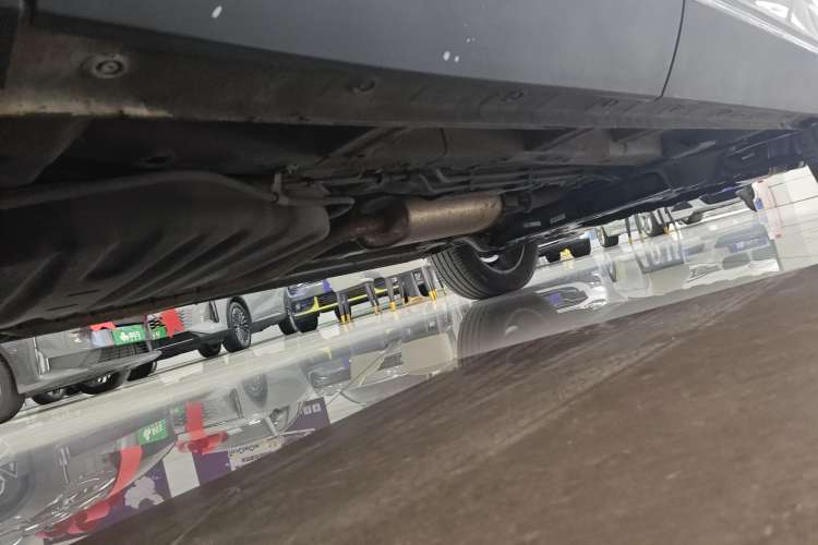 Used Wuling Asta 2021 1.5T Manual Starlight Edition Right Side Sill
