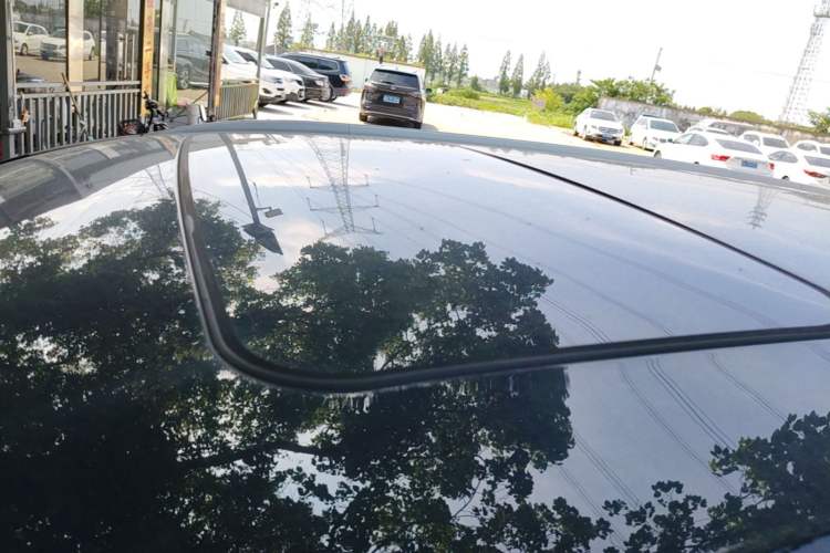 Used Wuling Asta 2021 1.5T CVT Starlight Edition Roof