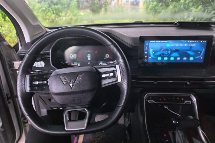 Used Wuling Asta 2021 1.5T CVT Star曜 Edition Steering Wheel