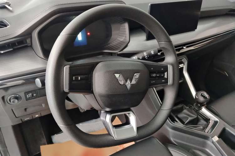 Used Wuling Asta 2021 1.5T Manual Starlight Edition Steering Wheel