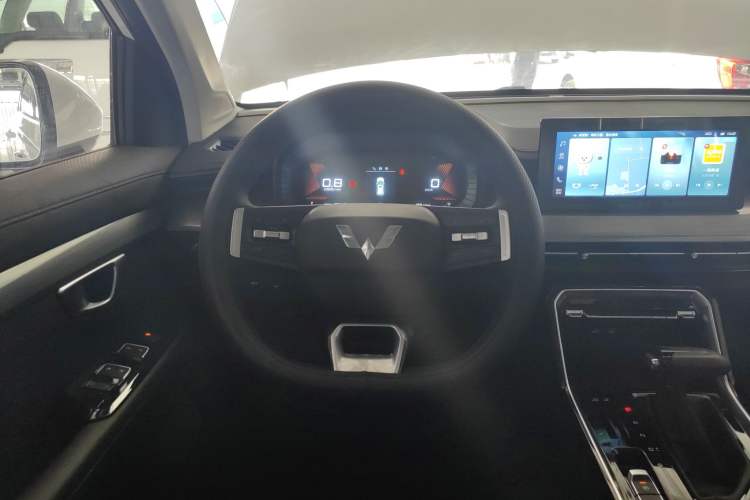 Used Wuling Asta 2021 1.5T CVT Starlight Edition Steering Wheel