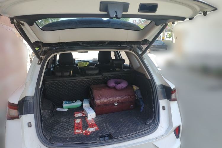 Used Wuling Asta 2021 1.5T CVT Starlight Edition Trunk