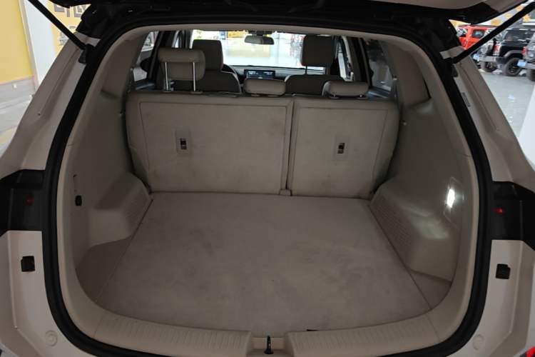 Used Wuling Asta 2021 1.5T CVT Star曜 Edition Trunk