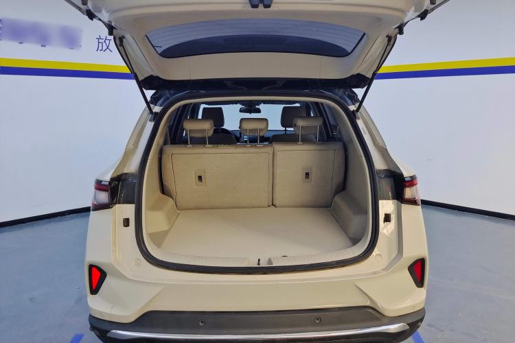 Used Wuling Asta 2021 1.5T CVT Star曜 Edition Trunk
