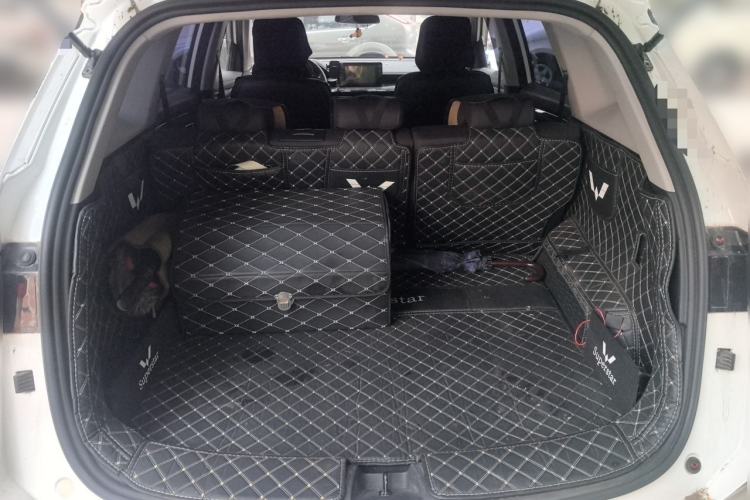 Used Wuling Asta 2021 1.5T Manual Xingyue Edition Trunk