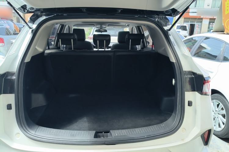 Used Wuling Asta 2021 1.5T CVT Star曜 Edition Trunk