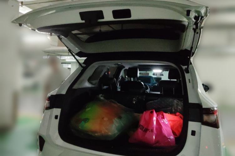 Used Wuling Asta 2021 1.5T CVT Starlight Edition Trunk