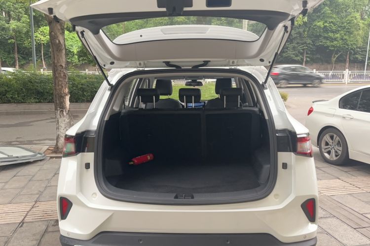 Used Wuling Asta 2021 1.5T Manual Star Edition Trunk