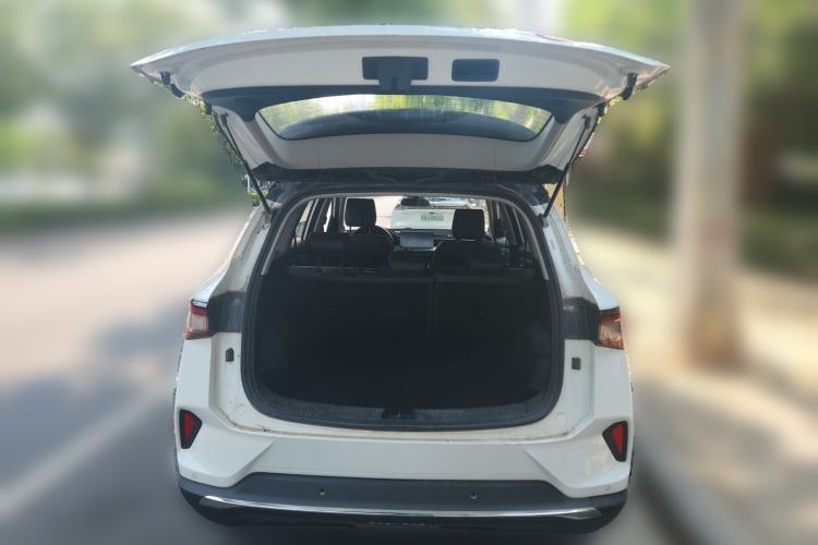 Used Wuling Asta 2021 1.5T CVT Star曜 Edition Trunk