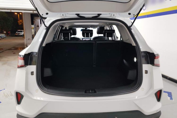 Used Wuling Asta 2021 1.5T Manual Starlight Edition Trunk