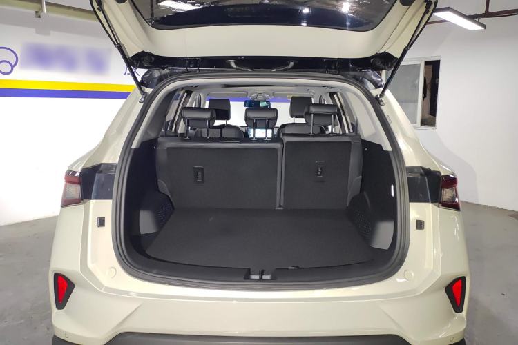 Used Wuling Asta 2021 1.5T CVT Star曜 Edition Trunk