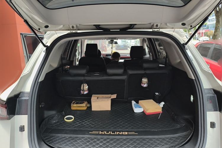 Used Wuling Asta 2021 1.5T Manual Star Edition Trunk