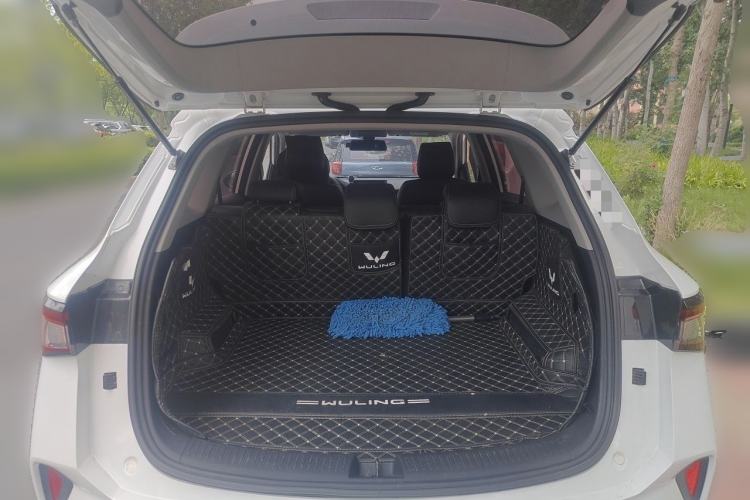 Used Wuling Asta 2021 1.5T Manual Xingyue Edition Trunk