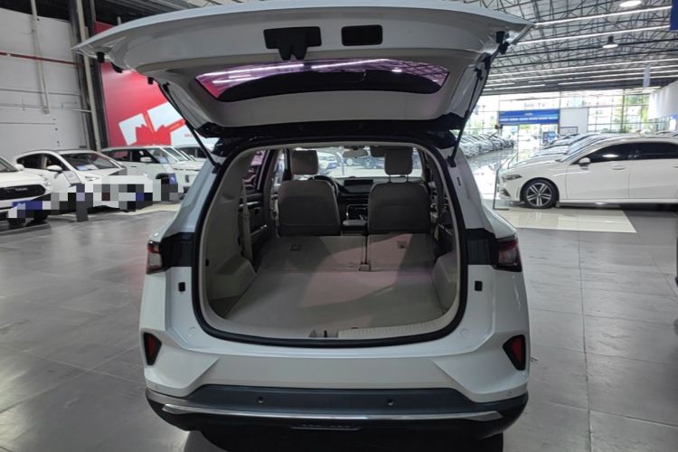 Used Wuling Asta 2021 1.5T CVT Star曜 Edition Trunk