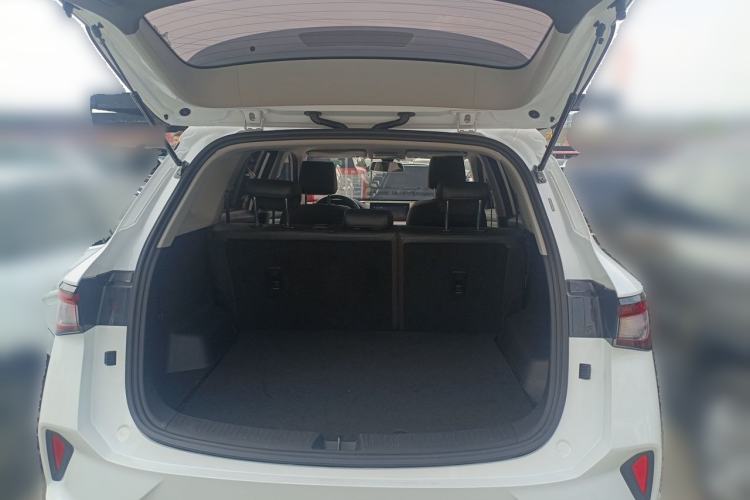 Used Wuling Asta 2021 1.5T Manual Star Edition Trunk