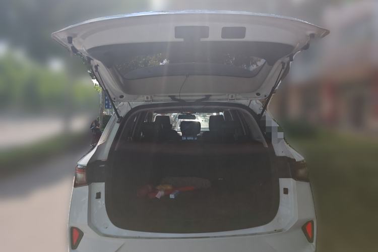 Used Wuling Asta 2021 1.5T Manual Xingyue Edition Trunk