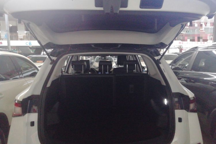 Used Wuling Asta 2021 1.5T CVT Starlight Edition Trunk