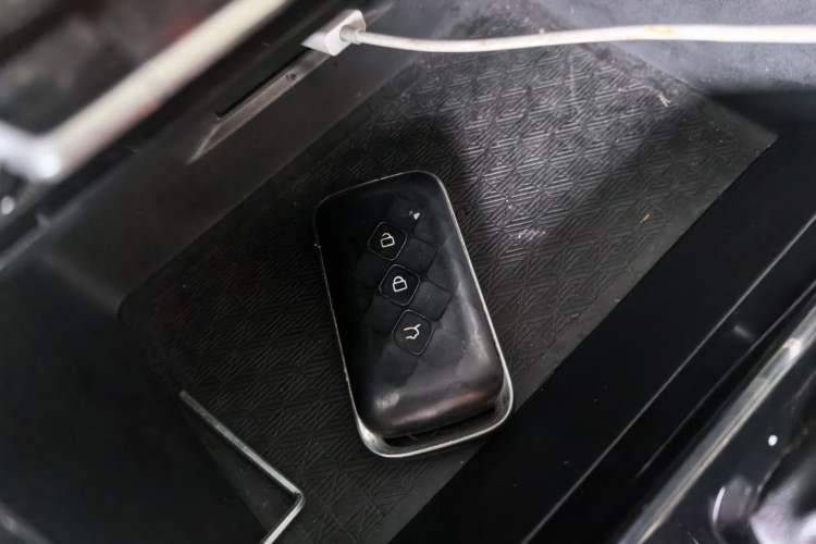 Used Wuling Asta 2021 1.5T CVT Star曜 Edition Vehicle Key