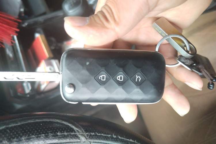 Used Wuling Asta 2021 1.5T Manual Xingyue Edition Vehicle Key