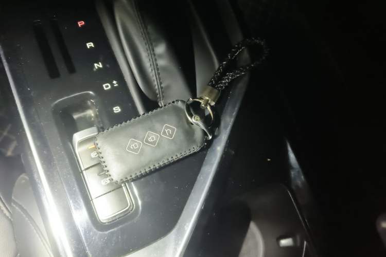 Used Wuling Asta 2021 1.5T CVT Star曜 Edition Vehicle Key