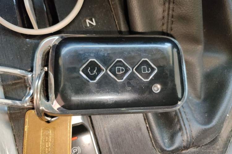 Used Wuling Asta 2021 1.5T CVT Starlight Edition Vehicle Key
