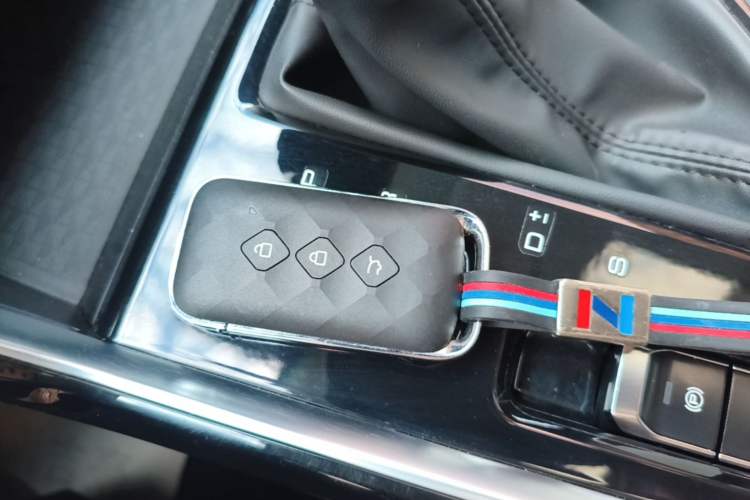 Used Wuling Asta 2021 1.5T CVT Star曜 Edition Vehicle Key