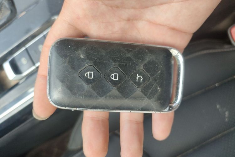 Used Wuling Asta 2021 1.5T CVT Starlight Edition Vehicle Key