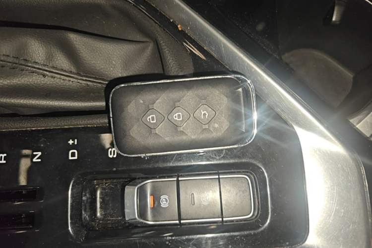 Used Wuling Asta 2021 1.5T CVT Star曜 Edition Vehicle Key