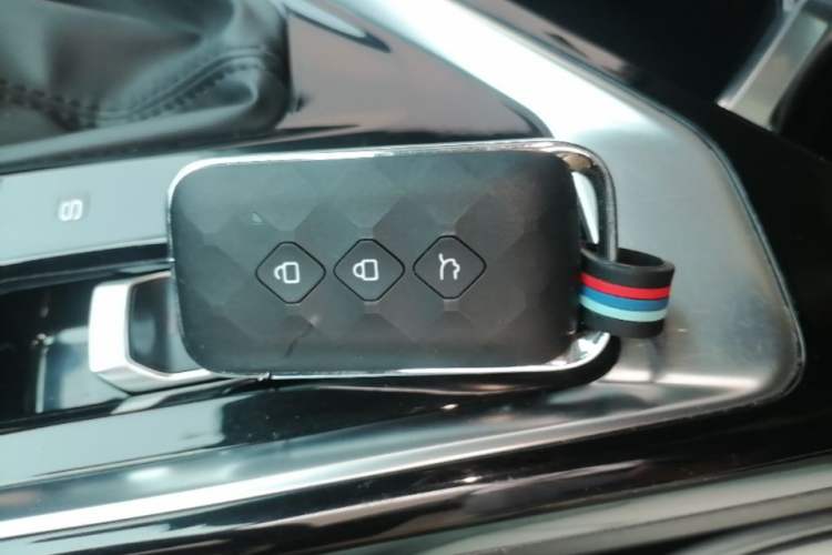 Used Wuling Asta 2021 1.5T CVT Star曜 Edition Vehicle Key