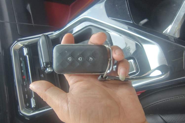 Used Wuling Asta 2021 1.5T CVT Star曜 Edition Vehicle Key
