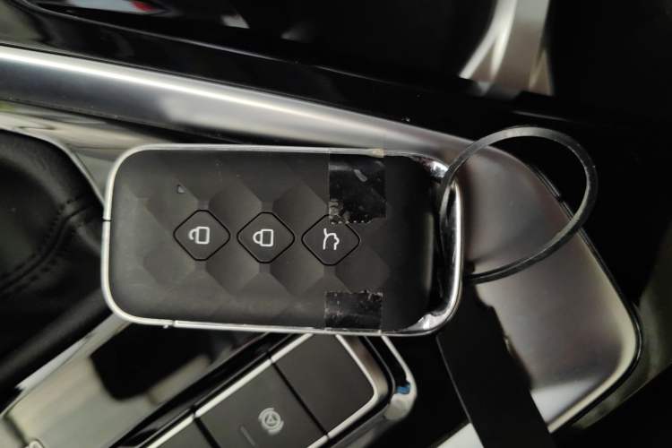 Used Wuling Asta 2021 1.5T CVT Starlight Edition Vehicle Key