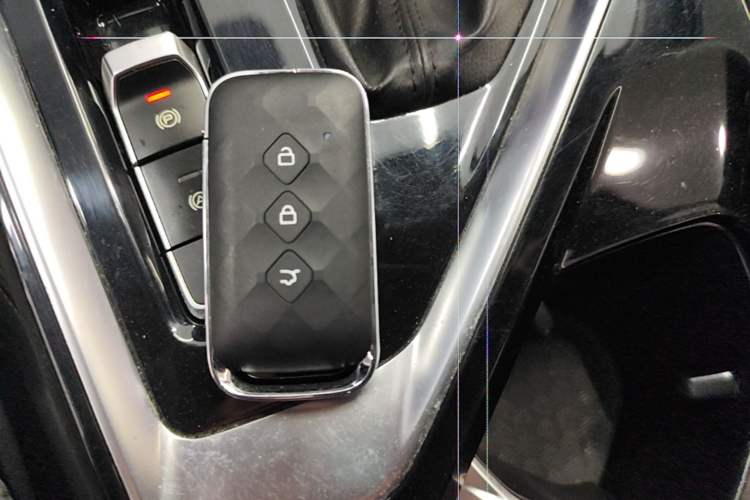 Used Wuling Asta 2021 1.5T CVT Starlight Edition Vehicle Key