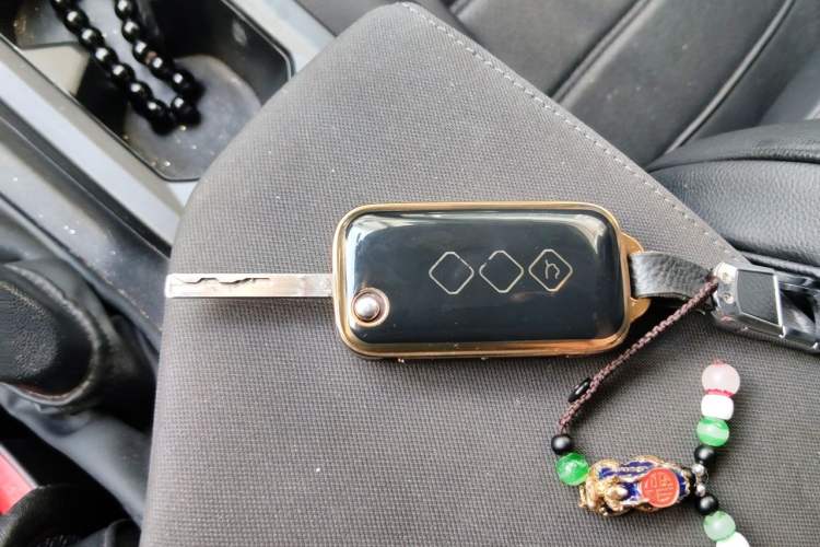 Used Wuling Asta 2021 1.5T Manual Xingyue Edition Vehicle Key