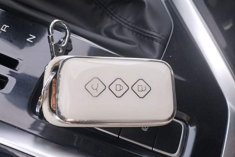 Used Wuling Asta 2021 1.5T CVT Starlight Edition Vehicle Key