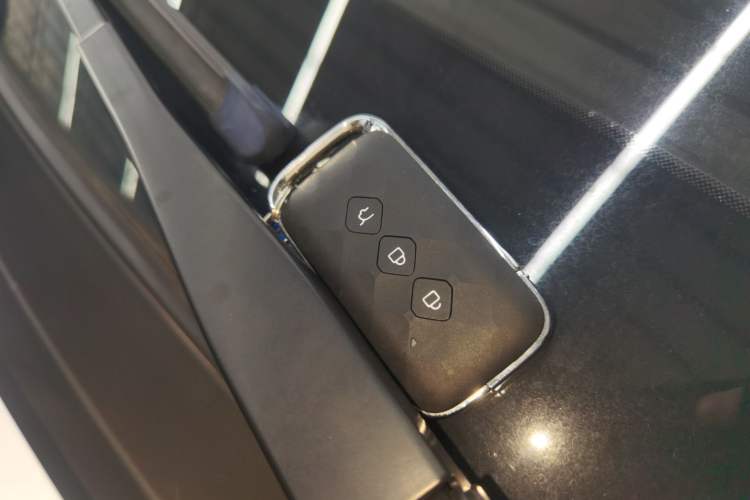 Used Wuling Asta 2021 1.5T CVT Starlight Edition Vehicle Key