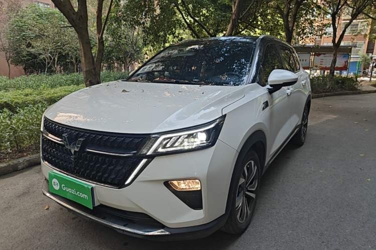 Used Wuling Asta 2021 1.5T CVT Starlight Edition Guazi used car, China used car export, Used car for sale, Used cars, Cheapest cars for sale